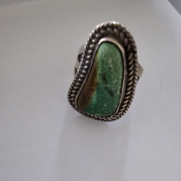 Turquoise Ring - Picture 1 of 5